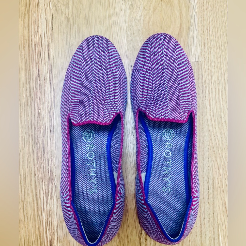 Rothy's The Loafer shoes in the Amethyst Metallic Herringbone color. Size 8